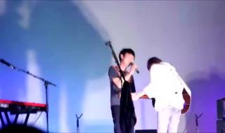 张悬吴青峰 张悬吴青峰